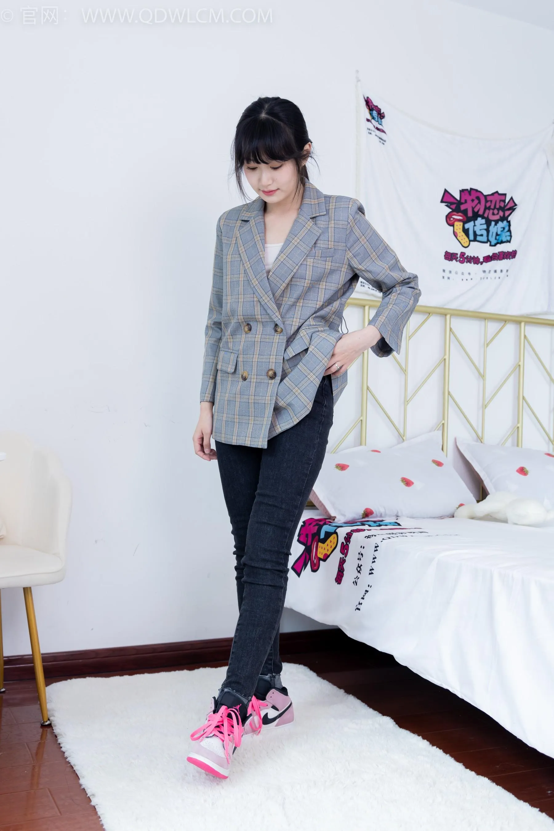 物恋传媒 NO.1557 小敏-黄油蛋挞 [172P]插图5